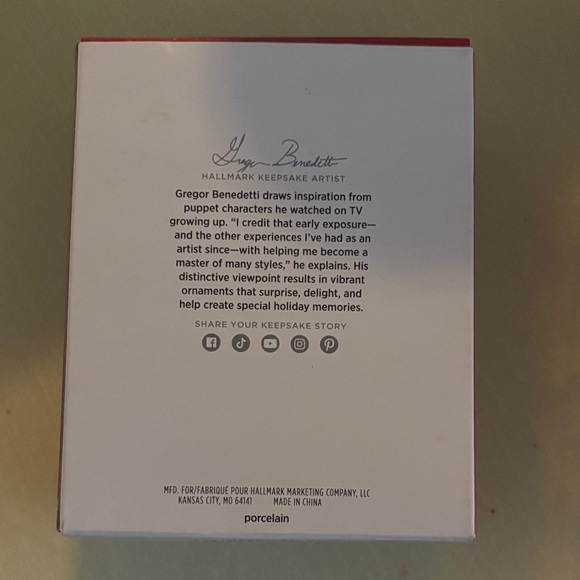 Hallmark Keepsake Ornament with Red Cardinals - Picture 3 of 9